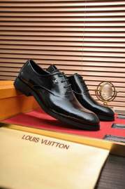 Picture of Louis Vuitton Shoes _SKULVsz38-45mnf071214425